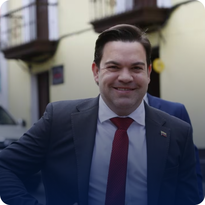 Westfield alumnus recognized for his new leadership role in Starlink Latin America.