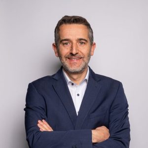 Francisco Marín sharing insights on engineering innovation and industrial strategy.